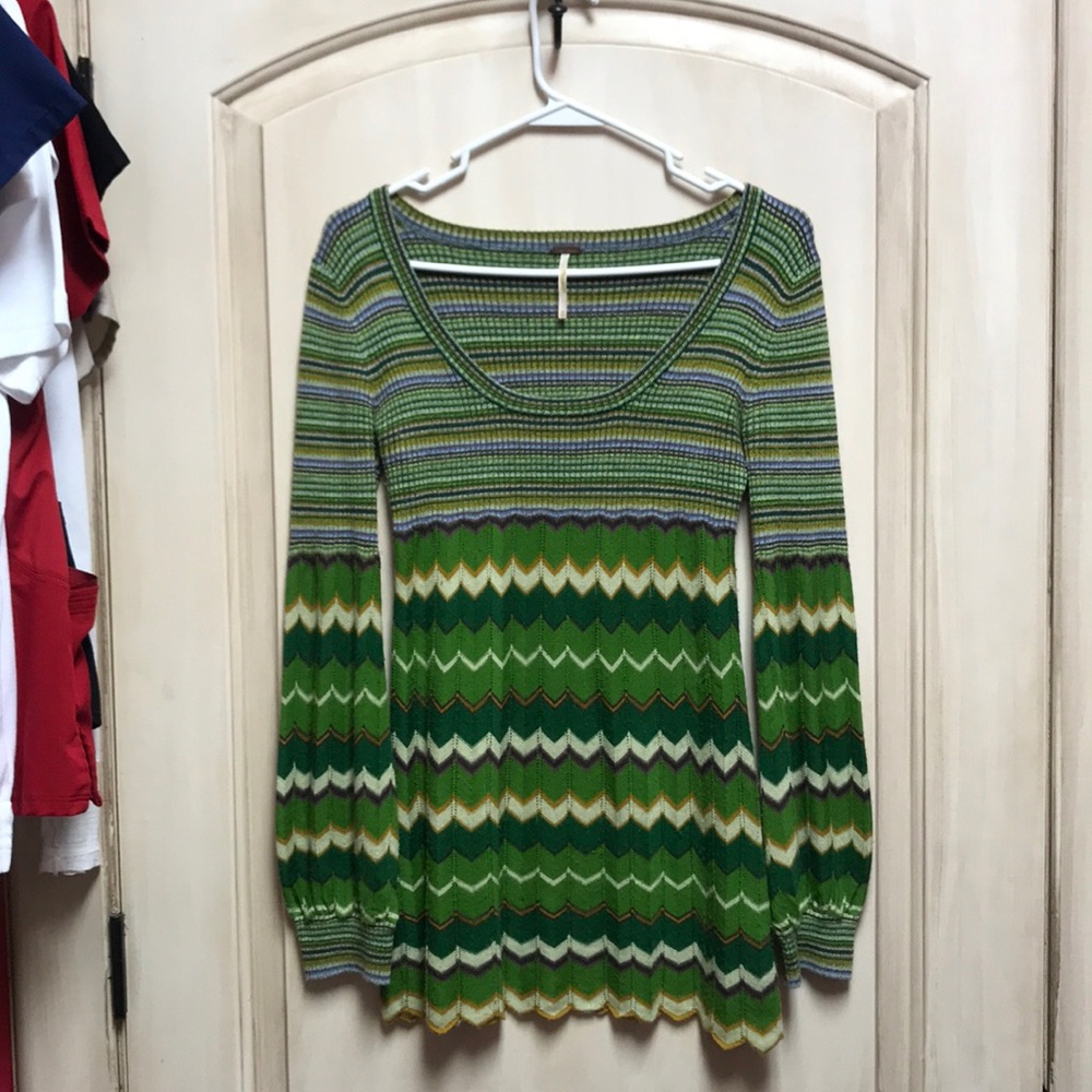Free people green sweater